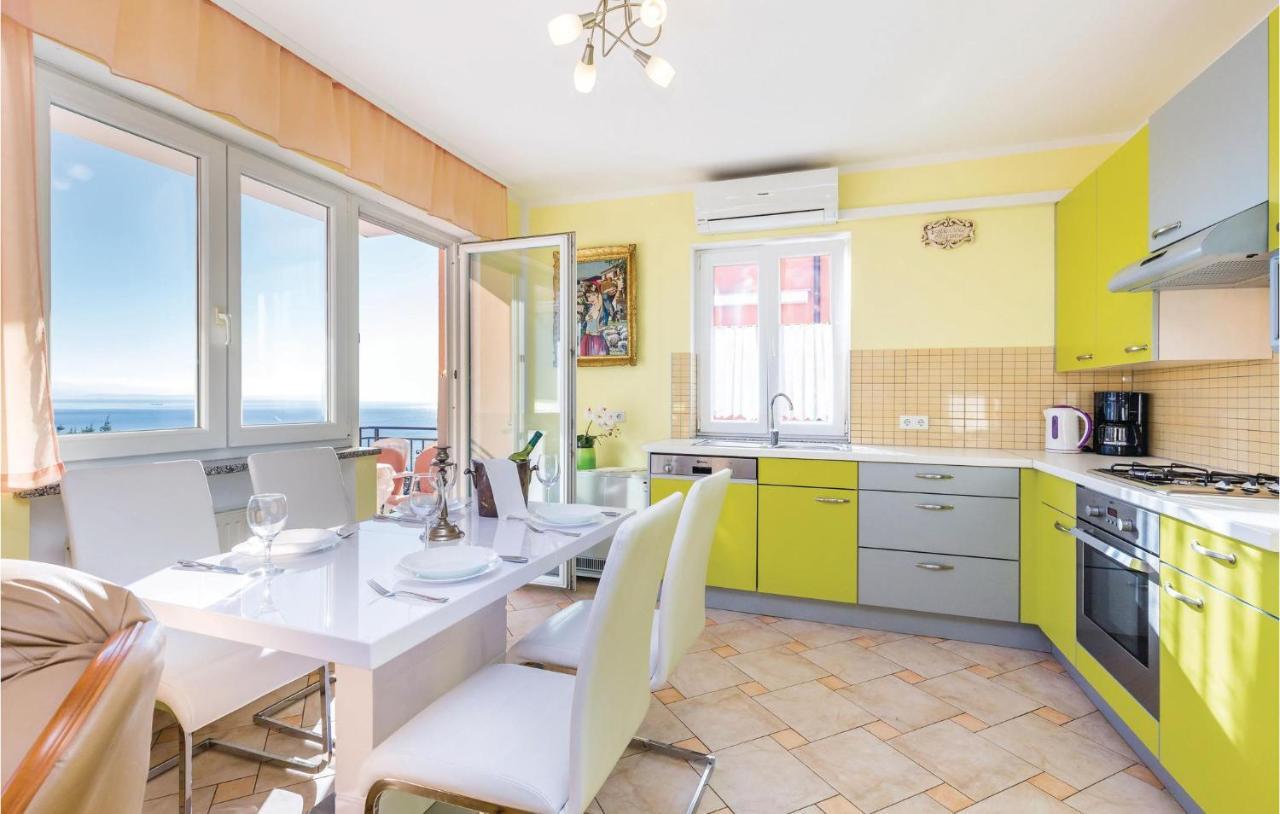 Stunning Apartment In Volosko With House Sea View Eksteriør bilde