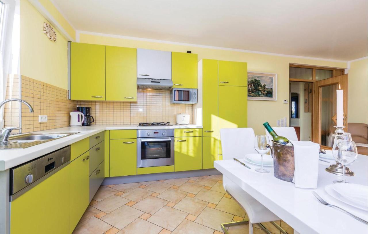 Stunning Apartment In Volosko With House Sea View Eksteriør bilde