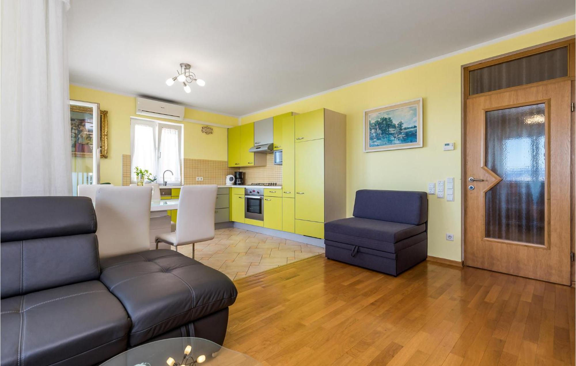 Stunning Apartment In Volosko With House Sea View Eksteriør bilde