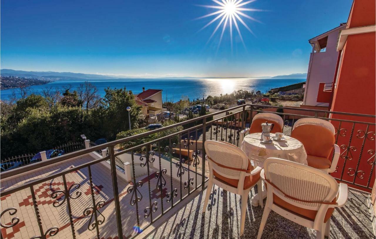 Stunning Apartment In Volosko With House Sea View Eksteriør bilde
